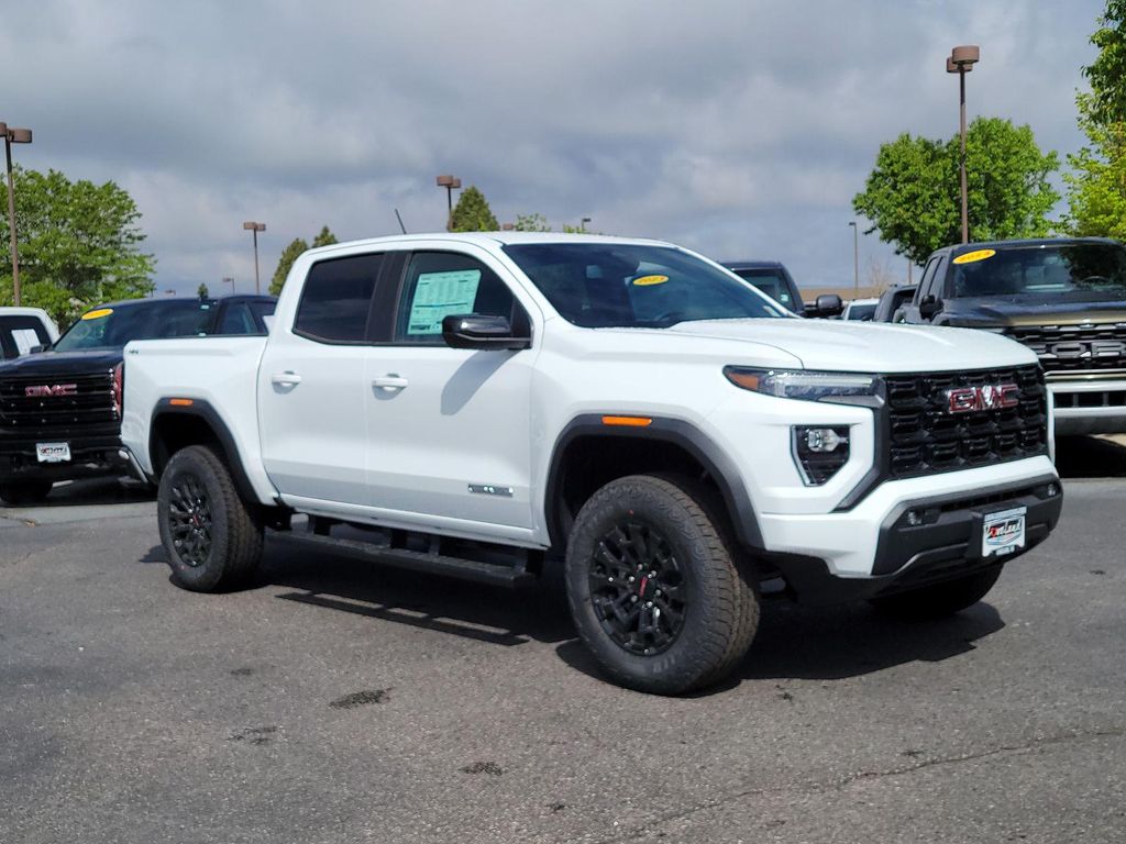 New 2026 GMC Canyon Elevation
