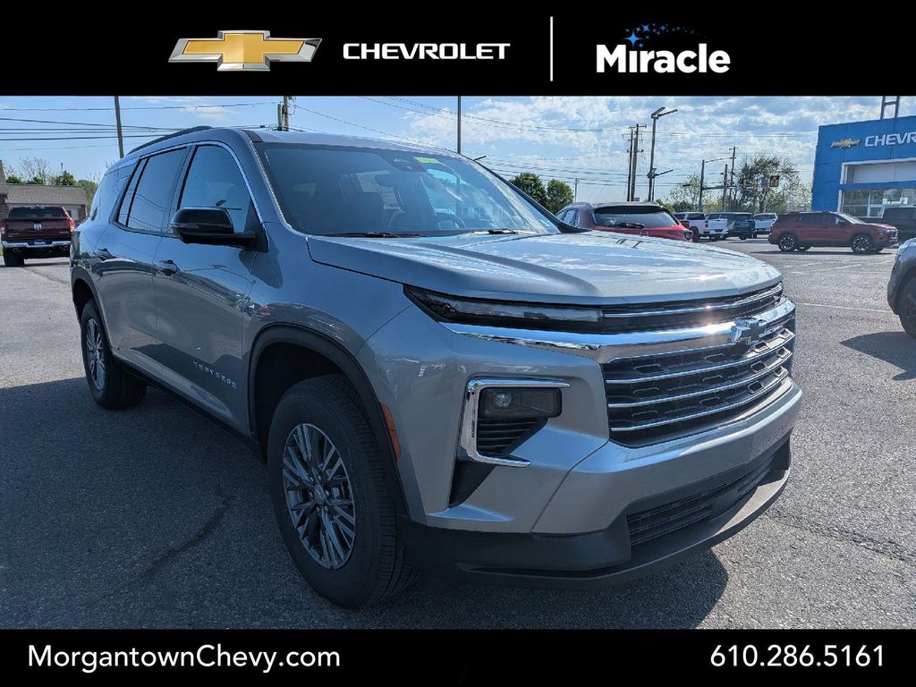 New 2026 Chevrolet Traverse LT