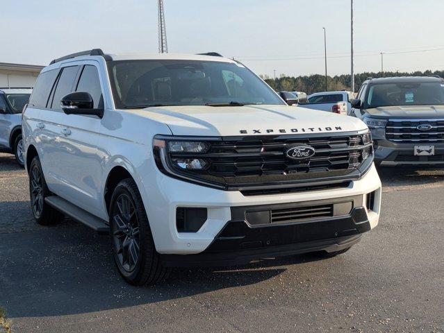 New 2026 Ford Expedition Platinum