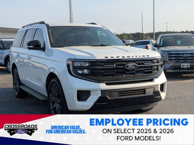 New 2026 Ford Expedition Platinum