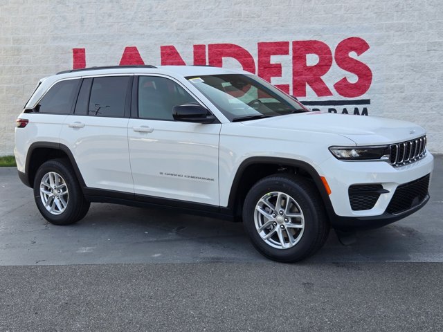 New 2026 Jeep Grand Cherokee Laredo
