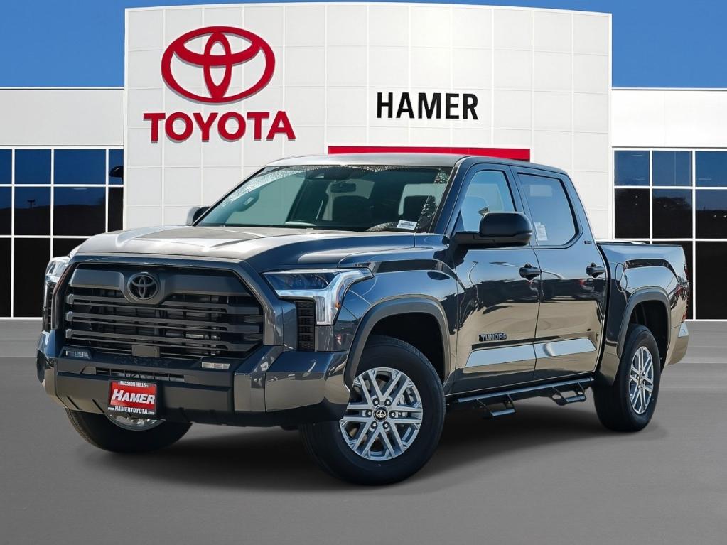 New 2026 Toyota Tundra SR5