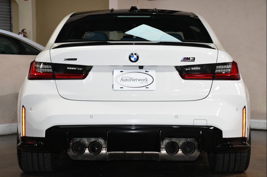 صورة 2 لـ 2025 BMW M3 COMPETITION XDRIVE