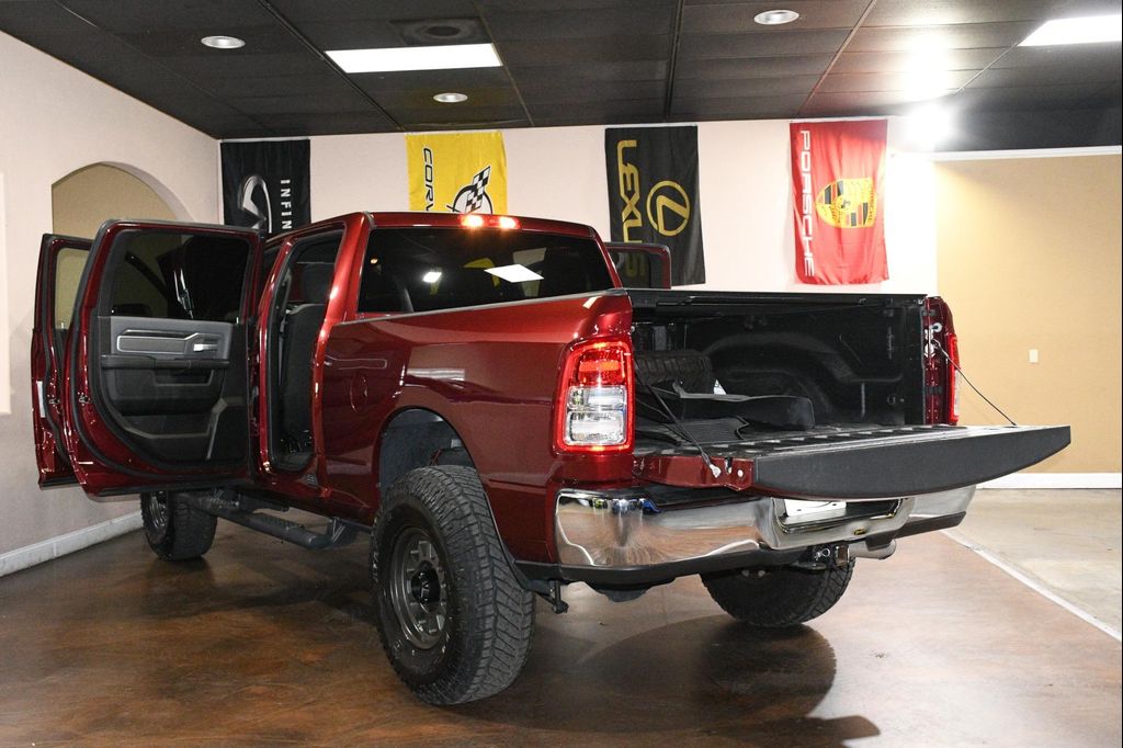 صورة مصغرة 92 لـ 2022 RAM 2500 BIG HORN CREW CAB 4X4 6'4' BOX