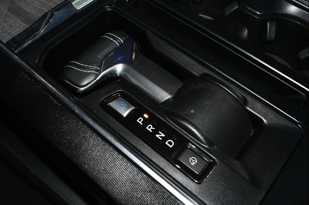 2023 FORD F-150 LIGHTNING PLATINUM 缩略图 38