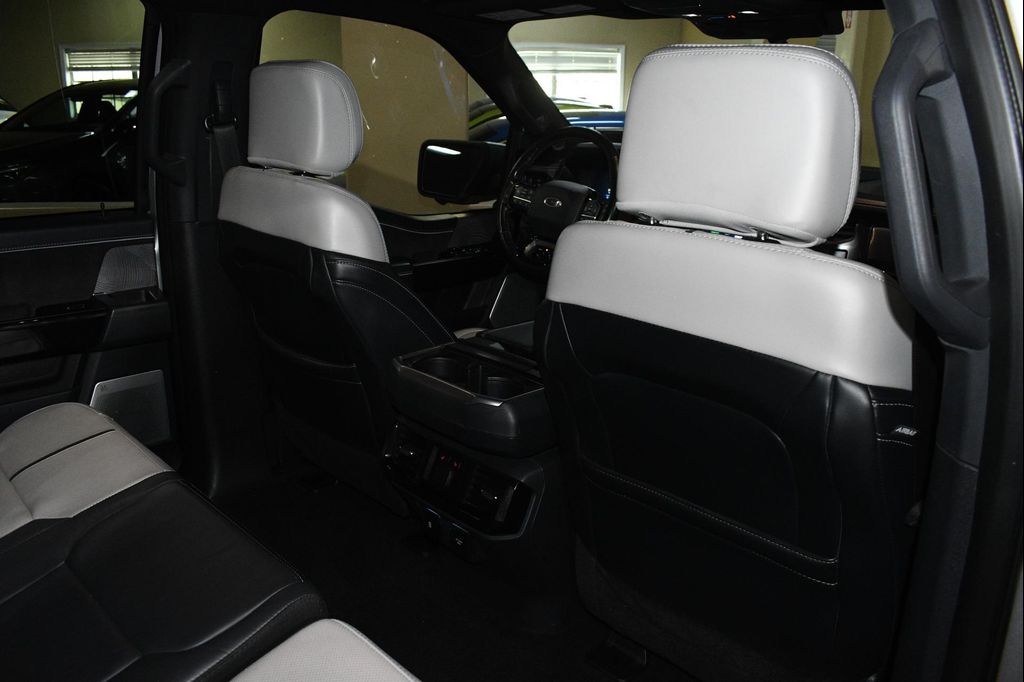 2023 FORD F-150 LIGHTNING PLATINUM 缩略图 16