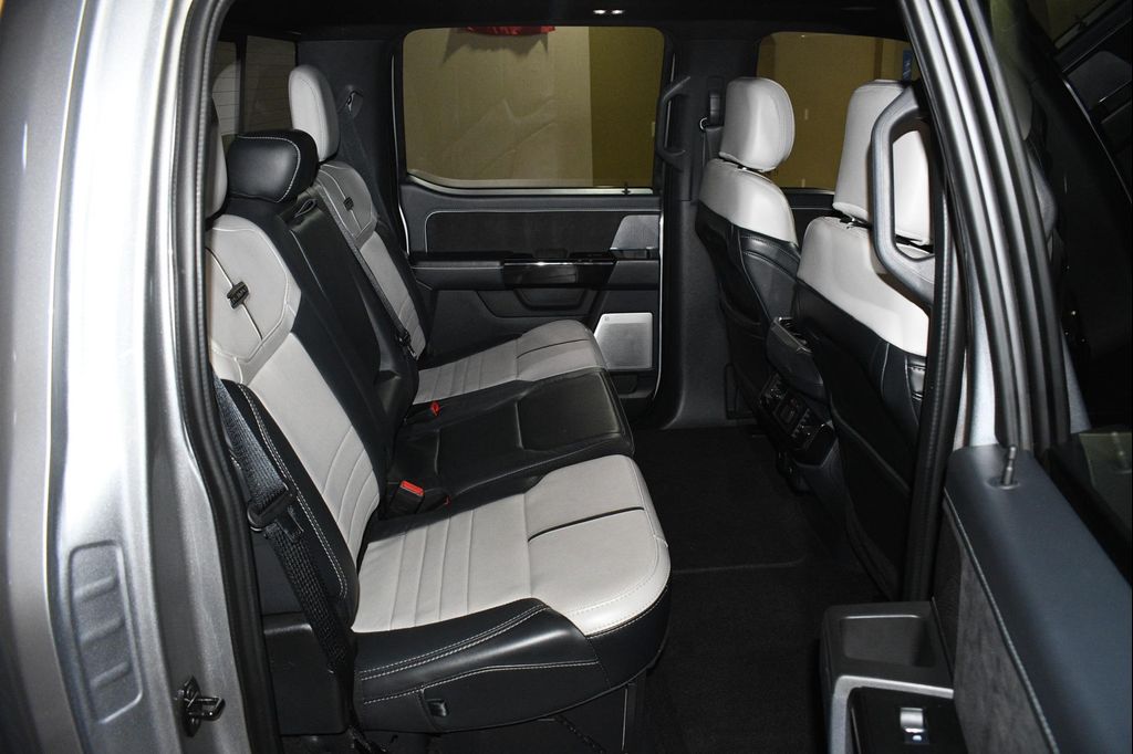 2023 FORD F-150 LIGHTNING PLATINUM 缩略图 48