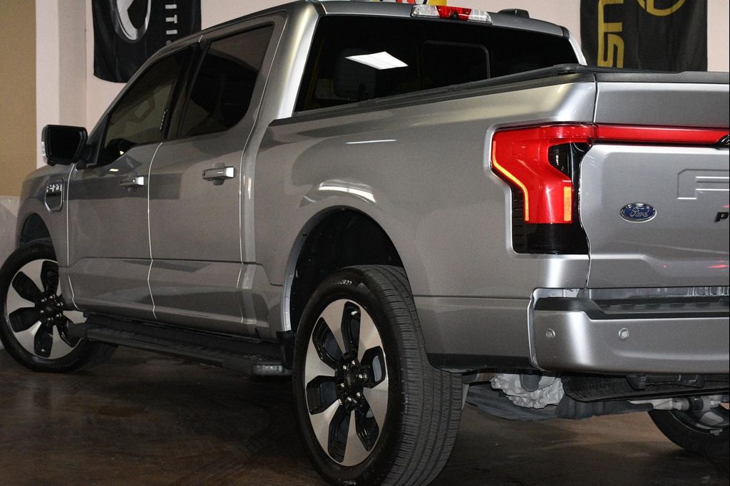 2023 FORD F-150 LIGHTNING PLATINUM 缩略图 55