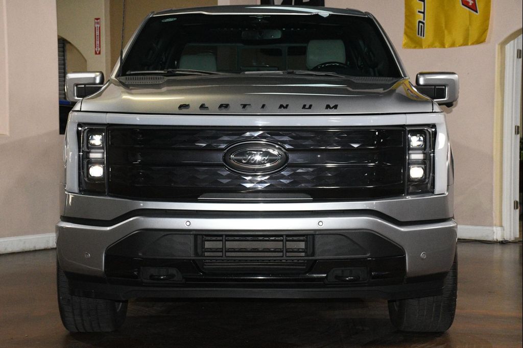 2023 FORD F-150 LIGHTNING PLATINUM — фото 1