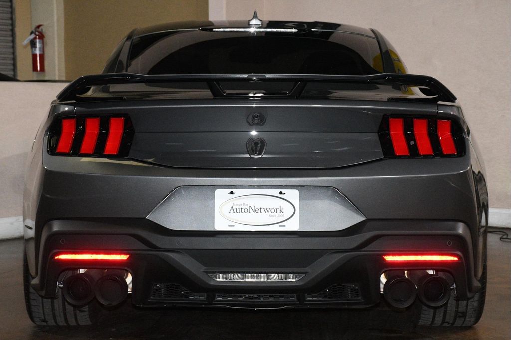 صورة 2 لـ 2024 FORD MUSTANG DARK HORSE FASTBACK