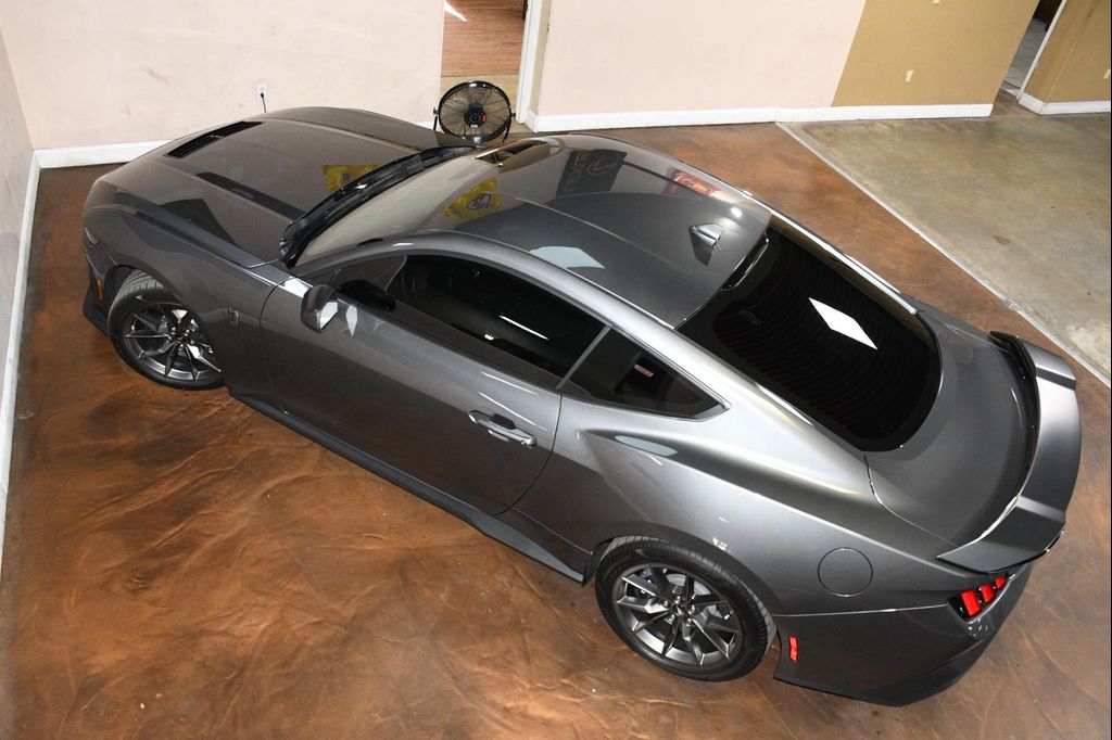 صورة 76 لـ 2024 FORD MUSTANG DARK HORSE FASTBACK