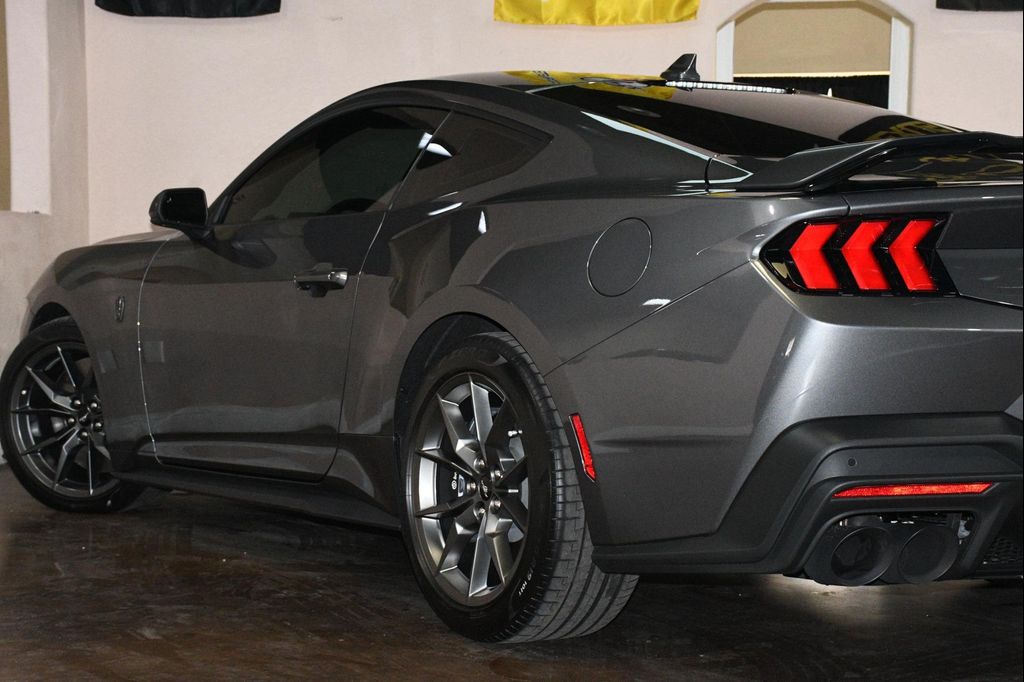 صورة 55 لـ 2024 FORD MUSTANG DARK HORSE FASTBACK