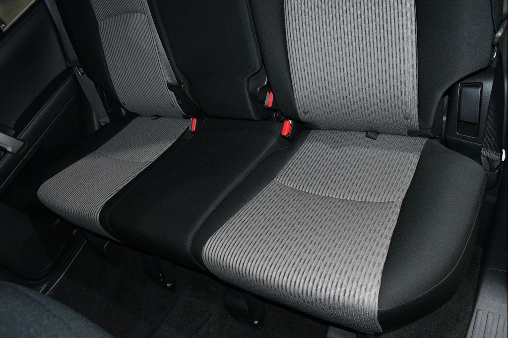 2024 Toyota 4RUNNER SR5 缩略图 19
