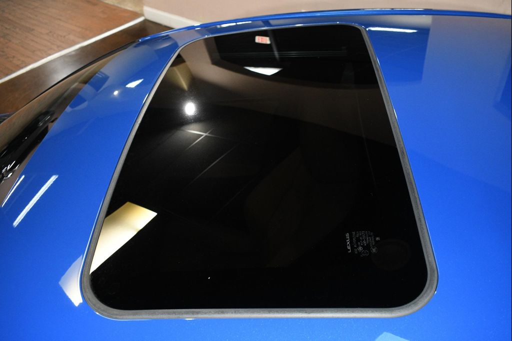 صورة مصغرة 49 لـ 2023 Lexus IS 300 BASE
