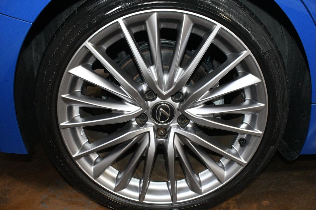 صورة مصغرة 67 لـ 2023 Lexus IS 300 BASE