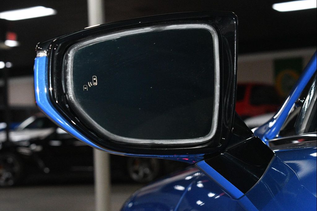 صورة مصغرة 63 لـ 2023 Lexus IS 300 BASE