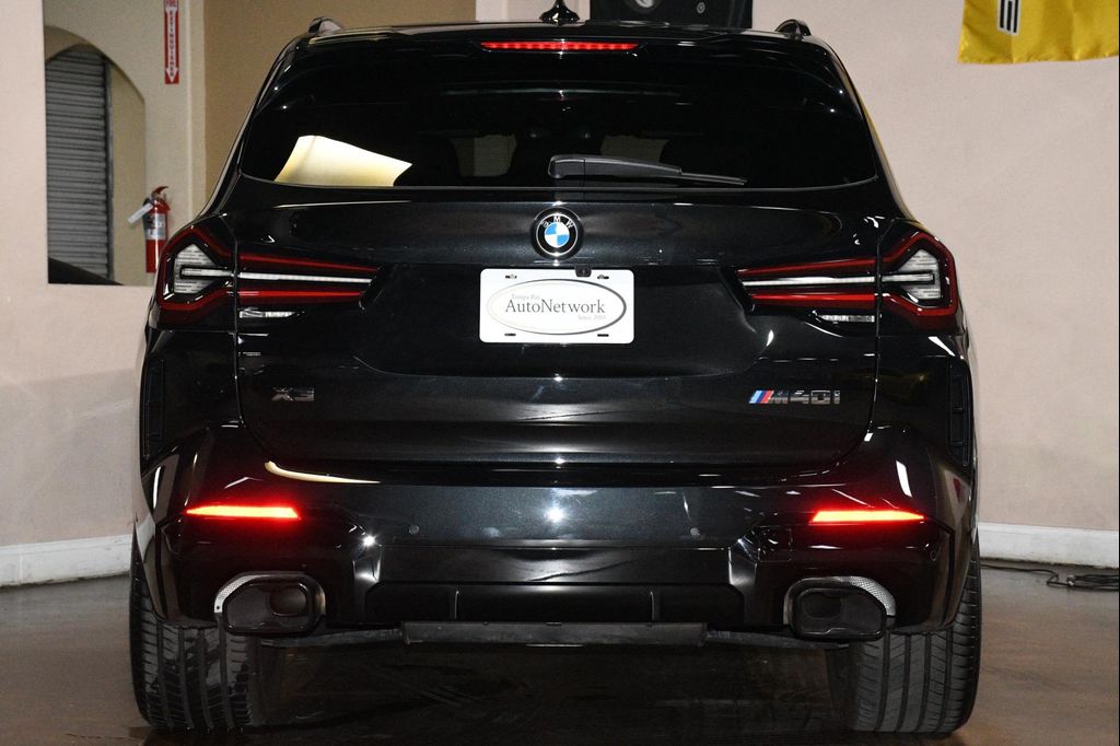 2024 BMW X3 M40I 照片 2