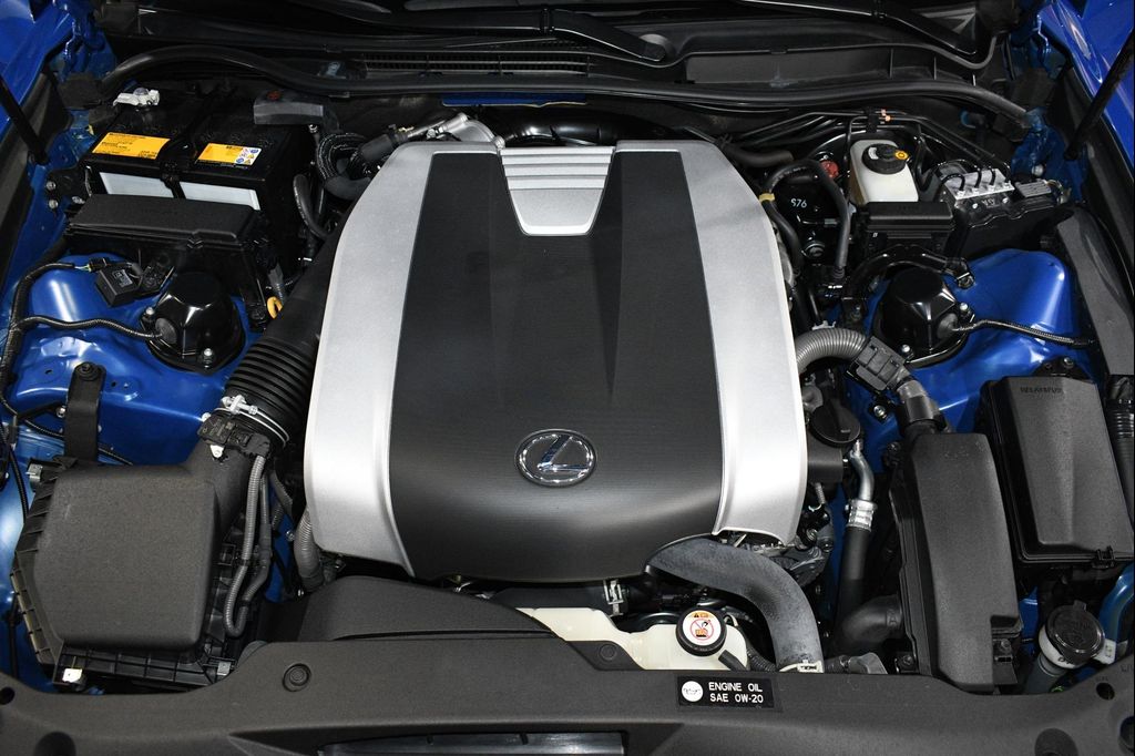 صورة مصغرة 93 لـ 2021 Lexus IS 350 BASE