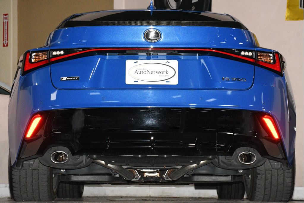صورة مصغرة 82 لـ 2021 Lexus IS 350 BASE