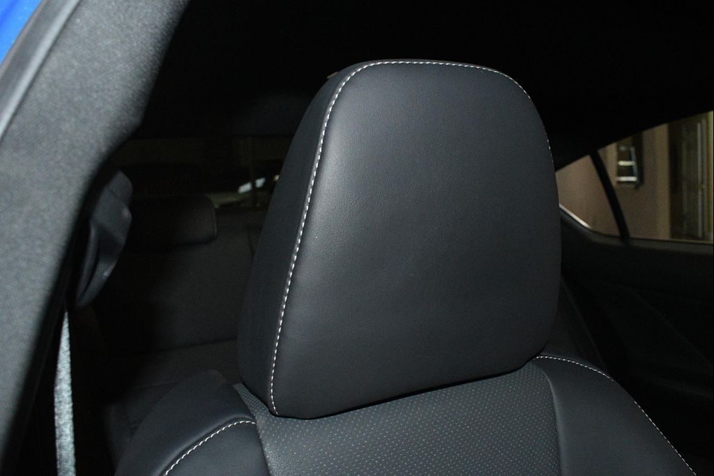 2021 Lexus IS 350 BASE — фото 10
