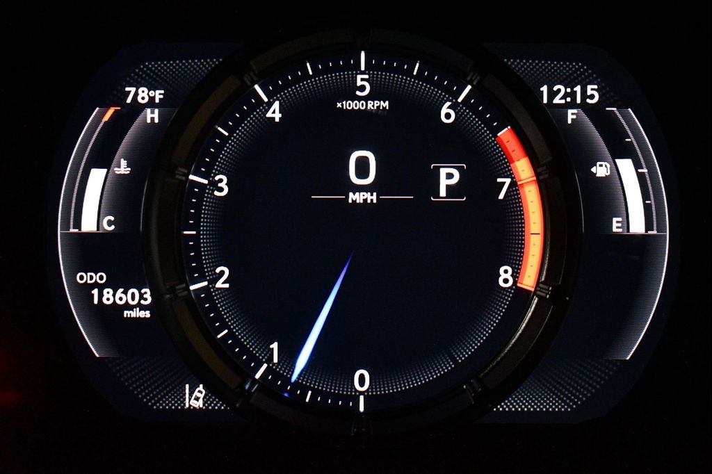 صورة مصغرة 25 لـ 2021 Lexus IS 350 BASE