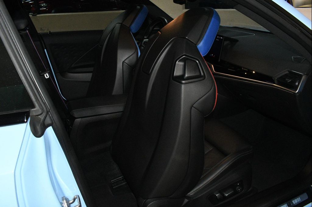 صورة مصغرة 16 لـ 2023 BMW M2 COUPE