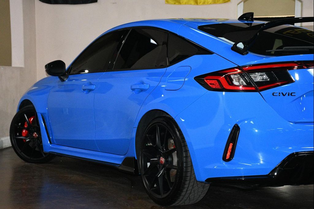 صورة 55 لـ 2024 Honda CIVIC TYPE R TYPE R
