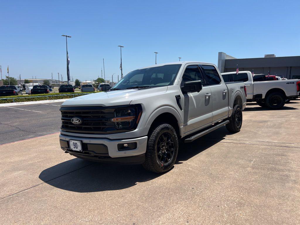 FORD F-150 XLT - 4