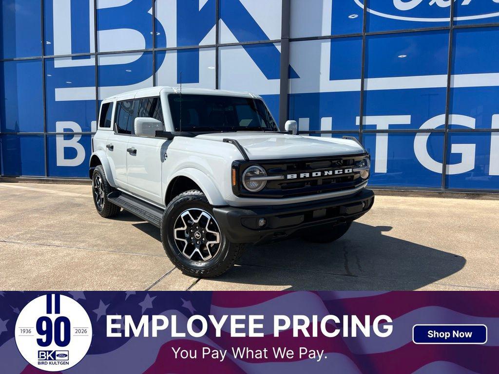 FORD BRONCO OUTER BANKS - 1