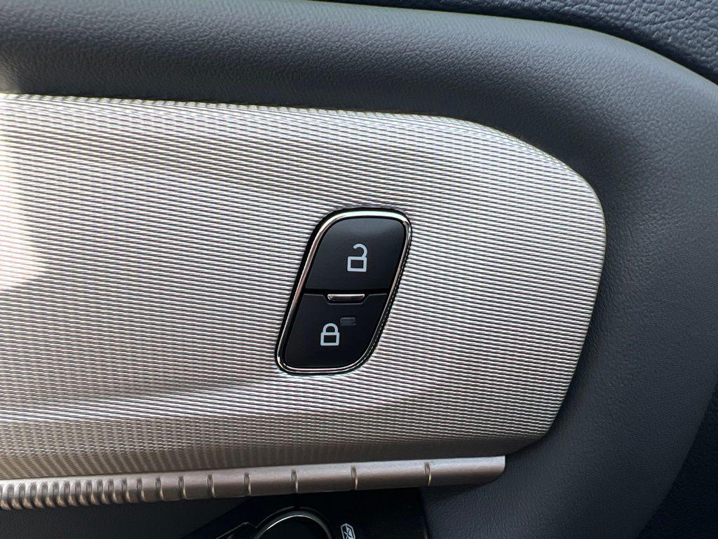 2026 FORD EXPLORER ACTIVE — фото 9