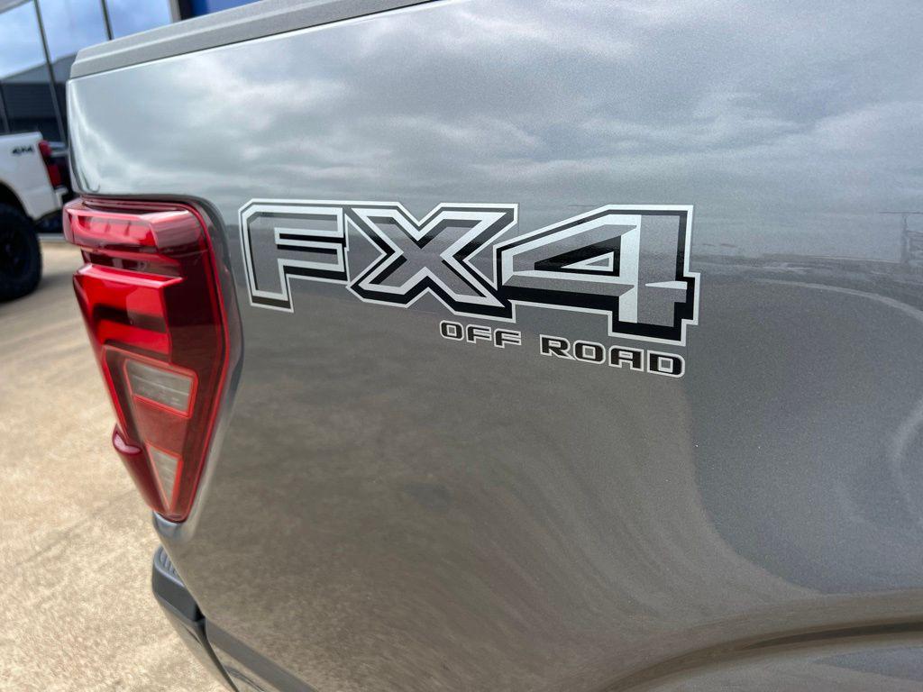 صورة 9 لـ 2026 FORD F-150 LARIAT