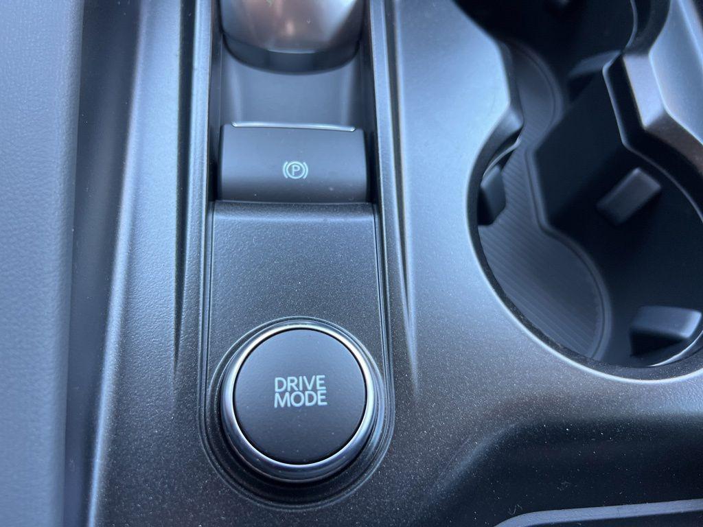 صورة مصغرة 20 لـ 2026 FORD EXPLORER ACTIVE