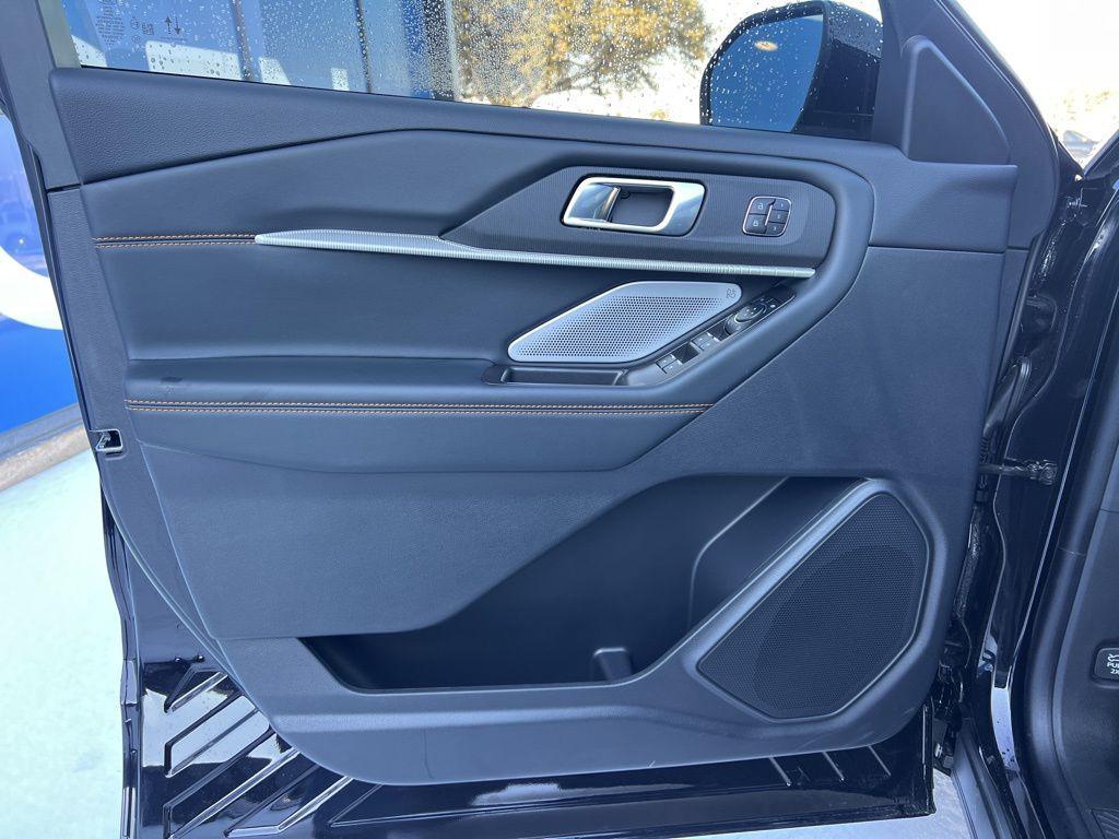 2026 FORD EXPLORER TREMOR — миниатюра 15
