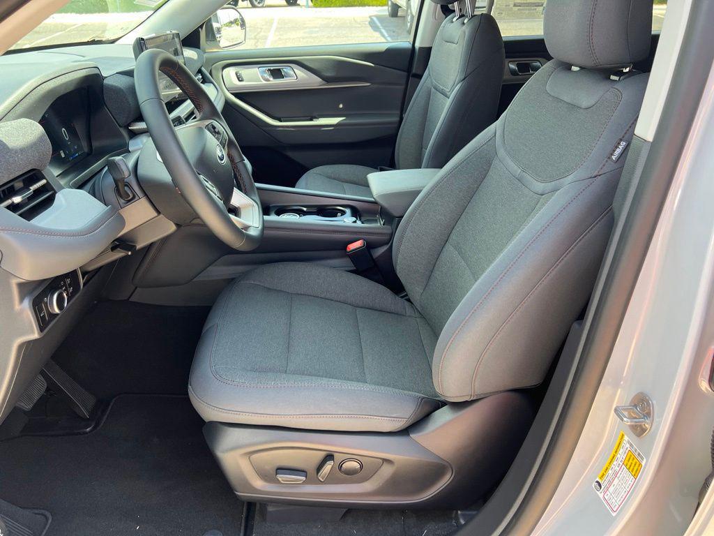 2026 FORD EXPLORER ACTIVE — миниатюра 16