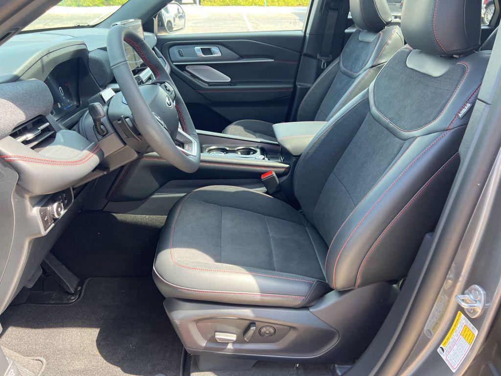 صورة مصغرة 15 لـ 2026 FORD EXPLORER ST
