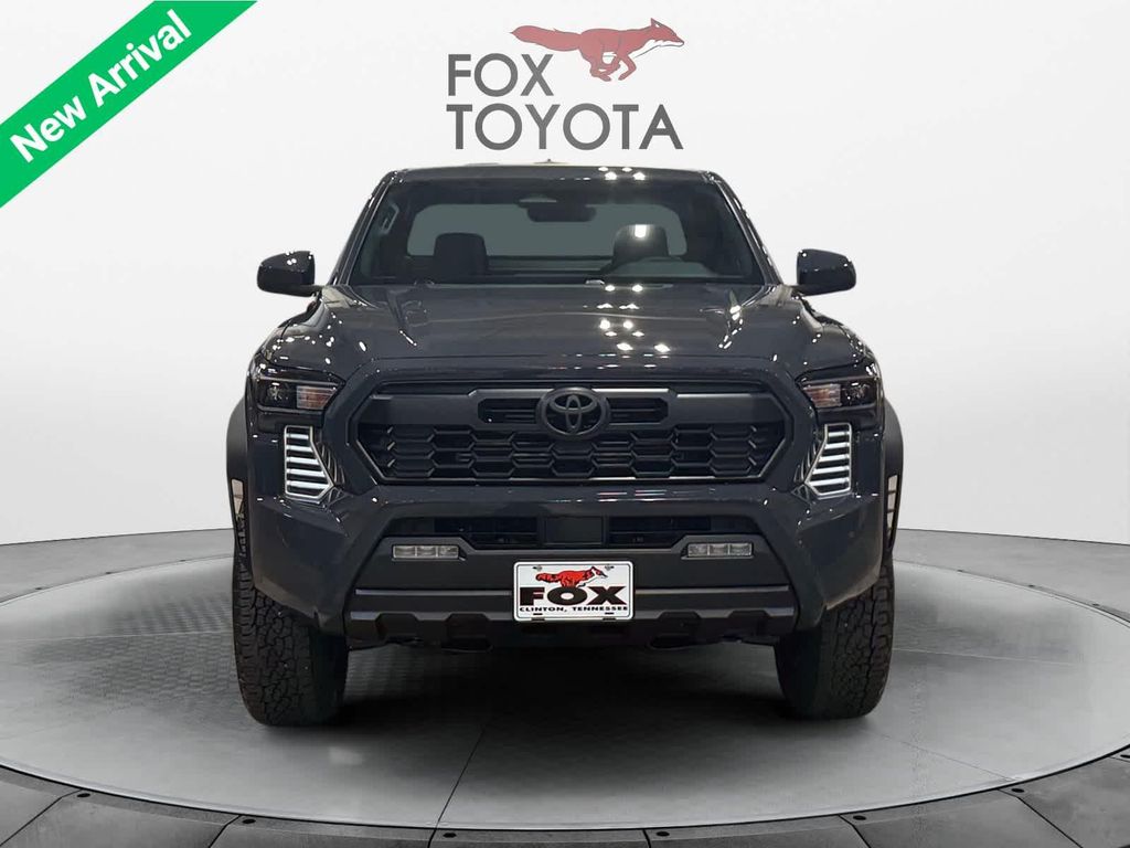 2026 Toyota TACOMA SR5 照片 9