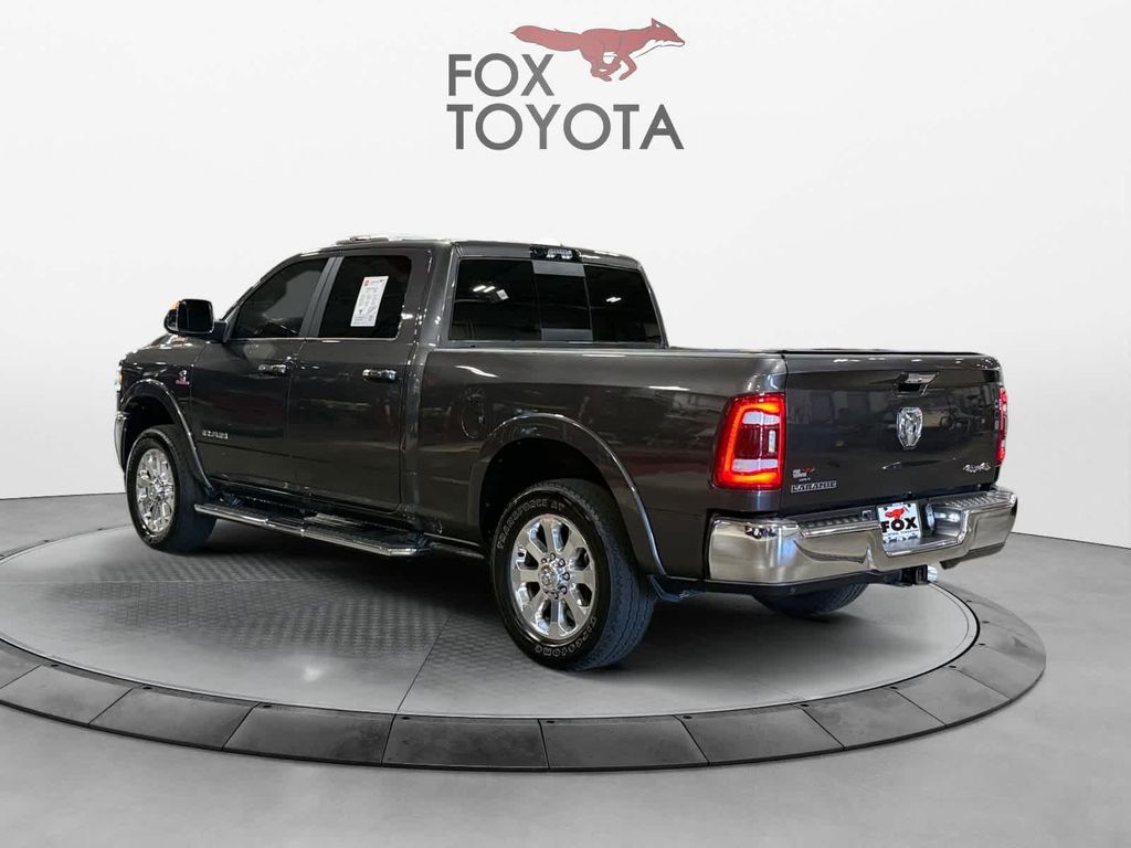 صورة 4 لـ 2022 RAM 2500 LARAMIE CREW CAB 4X4 6'4' BOX