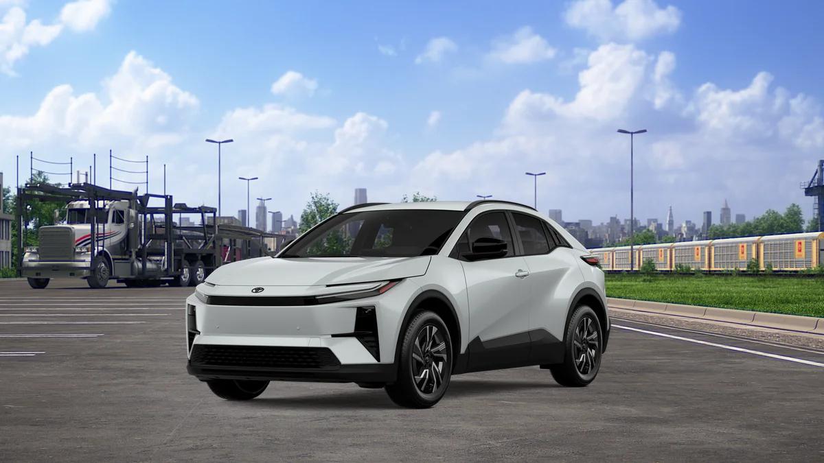 New 2026 Toyota C-HR SE