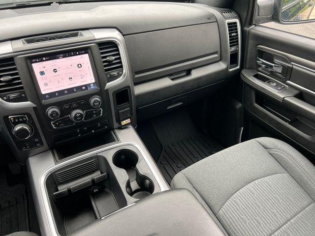 2024 RAM 1500 CLASSIC WARLOCK CREW CAB 4X4 5'7' BOX 缩略图 36