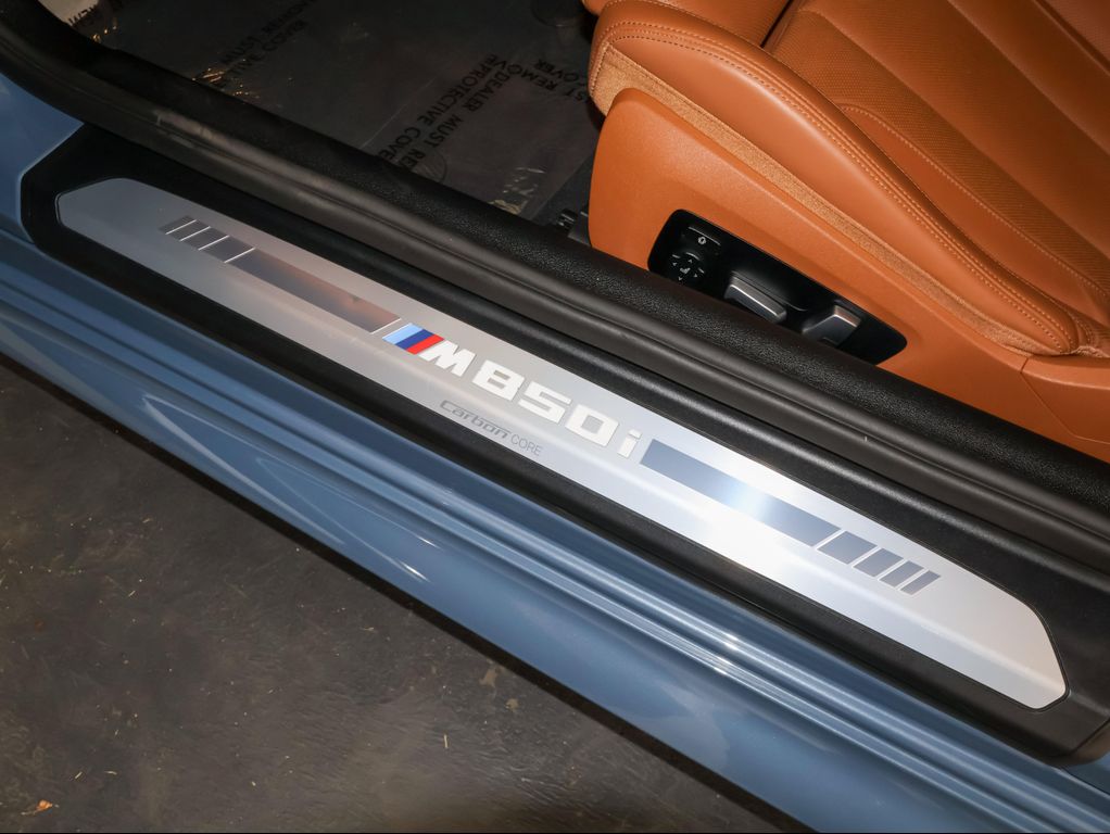 2022 BMW M850 XDRIVE — миниатюра 17
