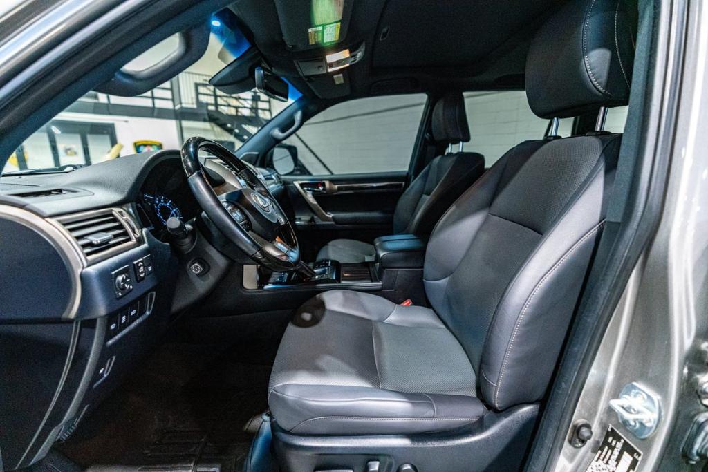 صورة مصغرة 26 لـ 2020 Lexus GX 460 BASE