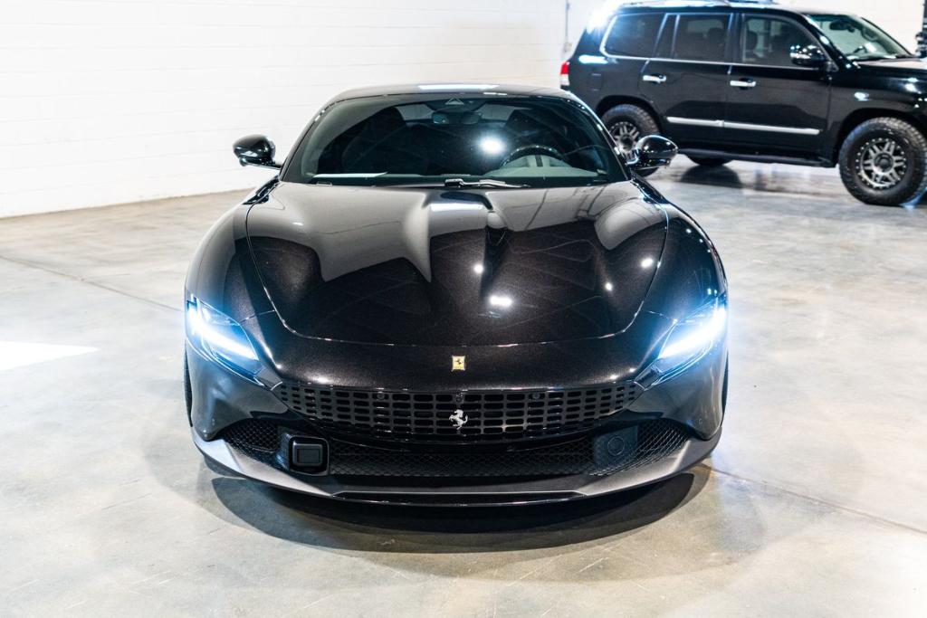 صورة 9 لـ 2022 Ferrari ROMA BASE
