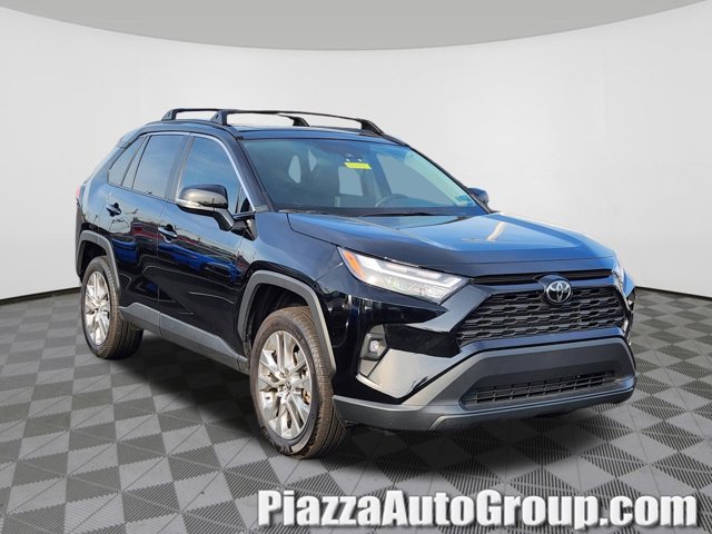 TOYOTA RAV4 - 1