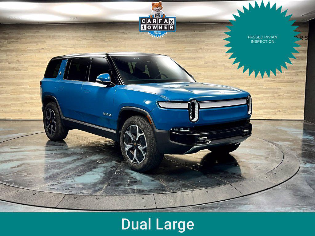 2024 Rivian R1S Adventure
