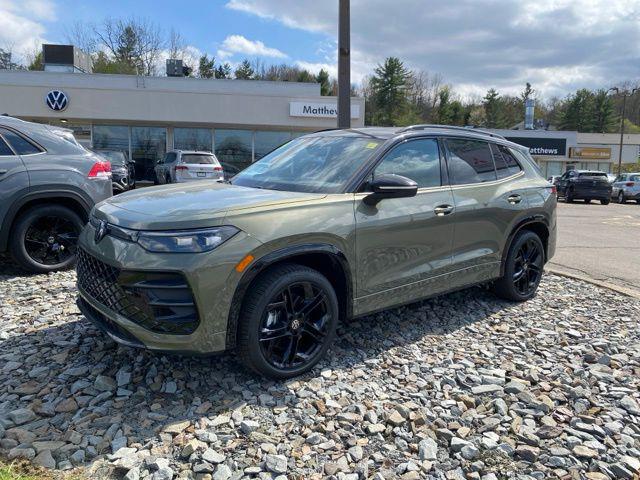 New 2026 Volkswagen Tiguan 2.0T SE R-Line Black 4MOTION