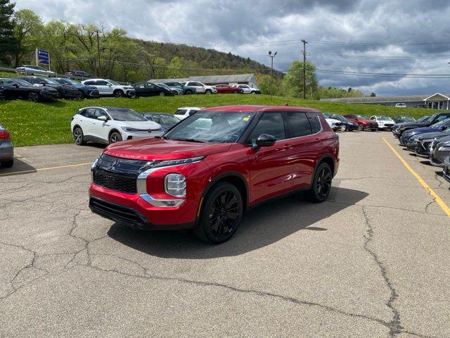 New 2026 Mitsubishi Outlander LE 2.5 S-AWC
