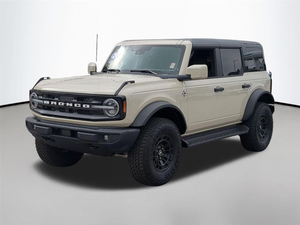 New 2026 Ford Bronco Outer Banks