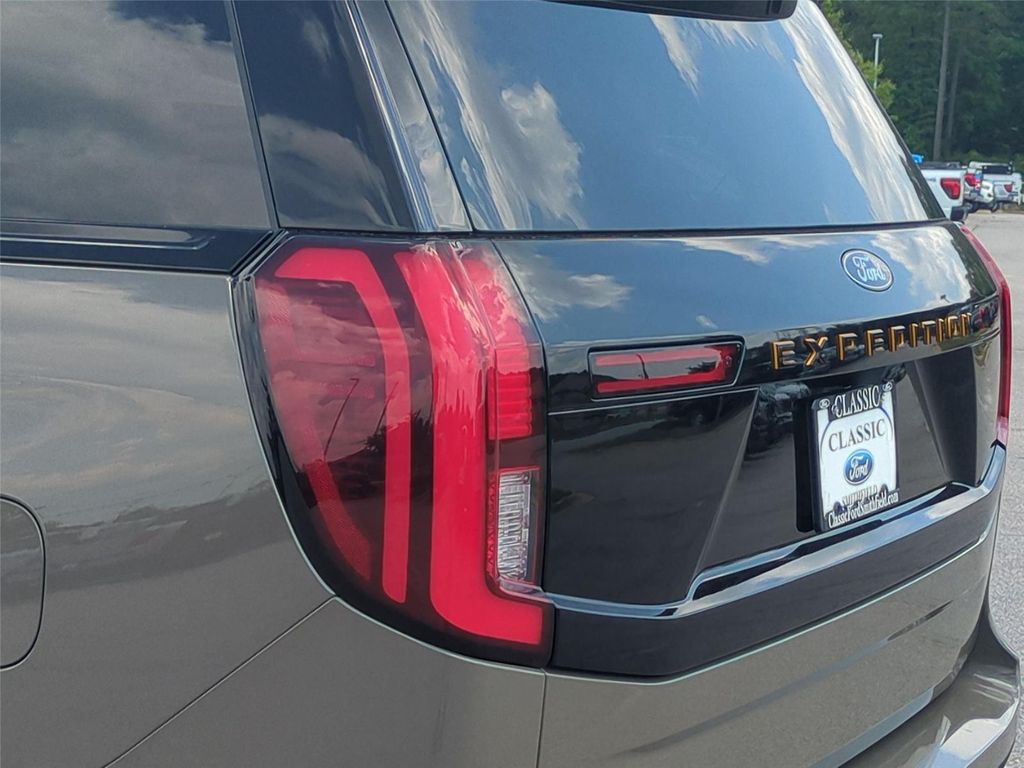 2026 FORD EXPEDITION TREMOR — миниатюра 12
