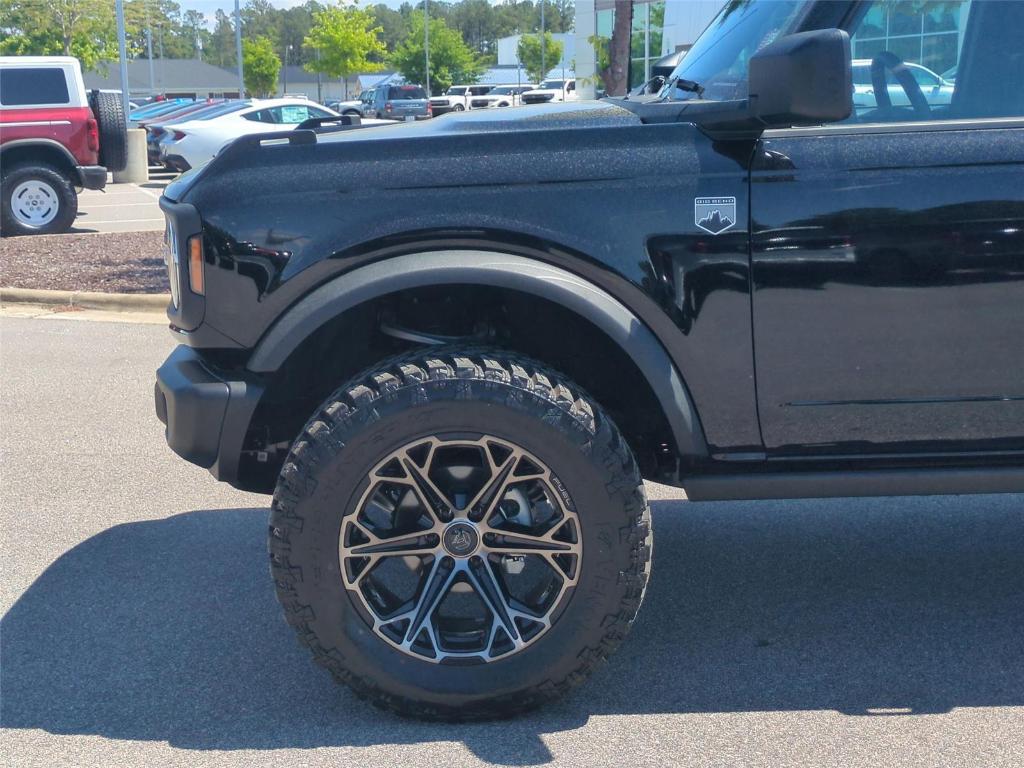 FORD BRONCO - 10