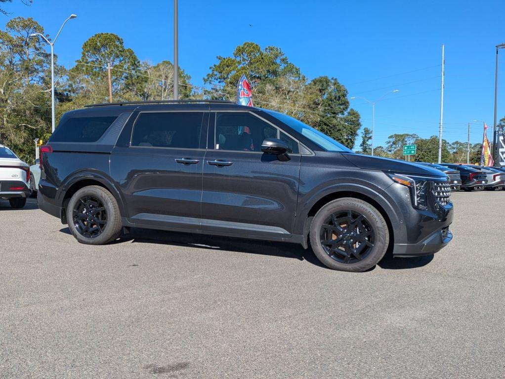 New 2026 Kia Carnival Hybrid SX